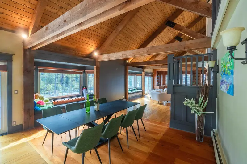 9260 SIDAWAY ROAD - photo 3 of 25