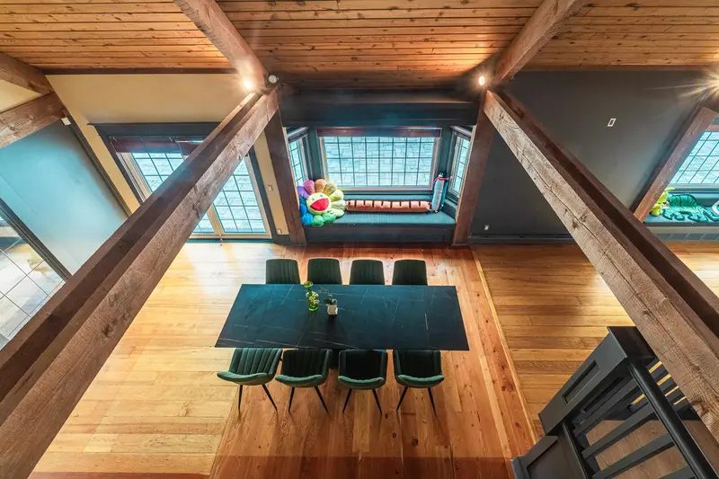 9260 SIDAWAY ROAD - photo 4 of 25