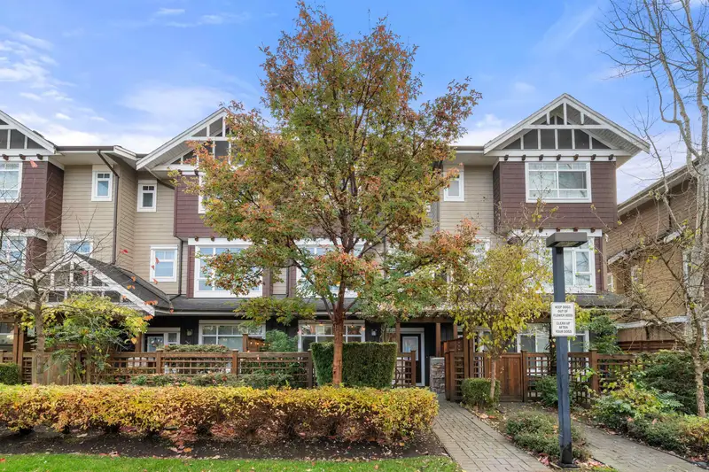 51 2979 156 STREET - photo 2 of 25