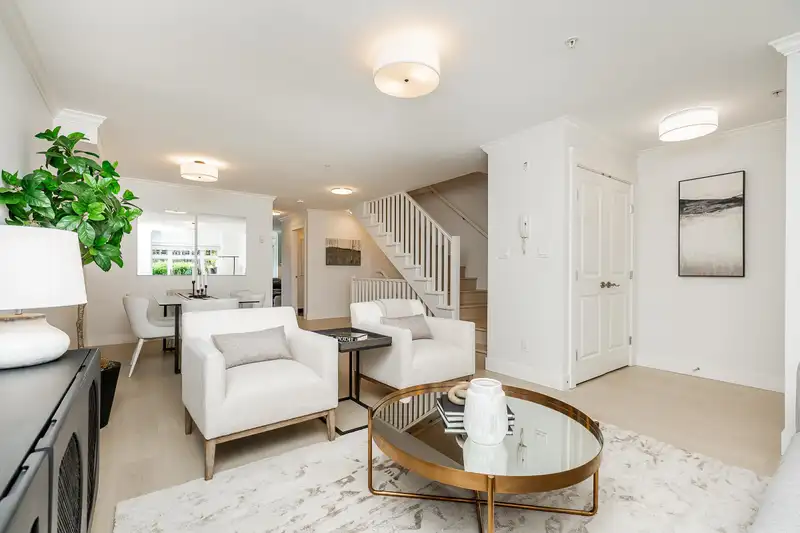 6 263 E 5TH STREET - photo 4 of 27