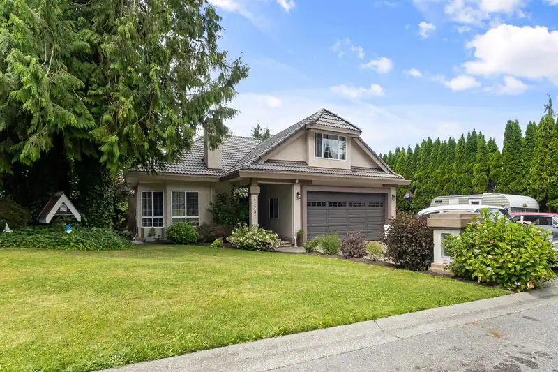 4125 BELANGER DRIVE - photo 1 of 40