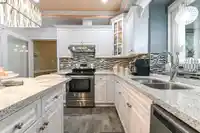 14490 67B AVENUE - thumbnail 16