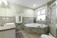 14490 67B AVENUE - thumbnail 21