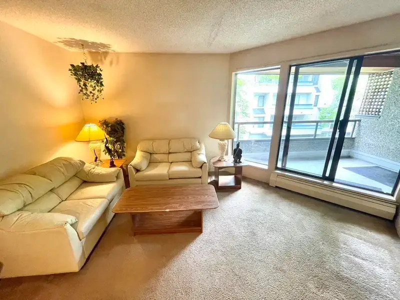 220 8460 ACKROYD ROAD - photo 3 of 17