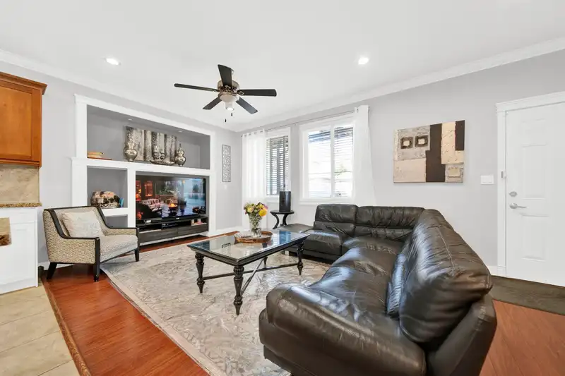 6908 144 STREET - photo 3 of 35