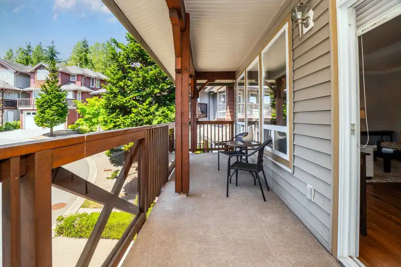 10 2287 ARGUE STREET - photo 2 of 33
