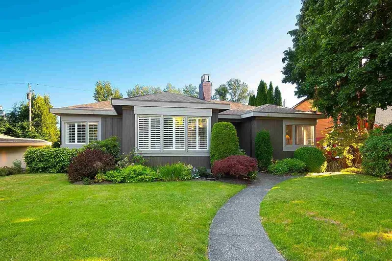 4726 W 7TH AVENUE - photo 1 of 25