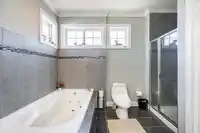 6633 125A STREET - thumbnail 7