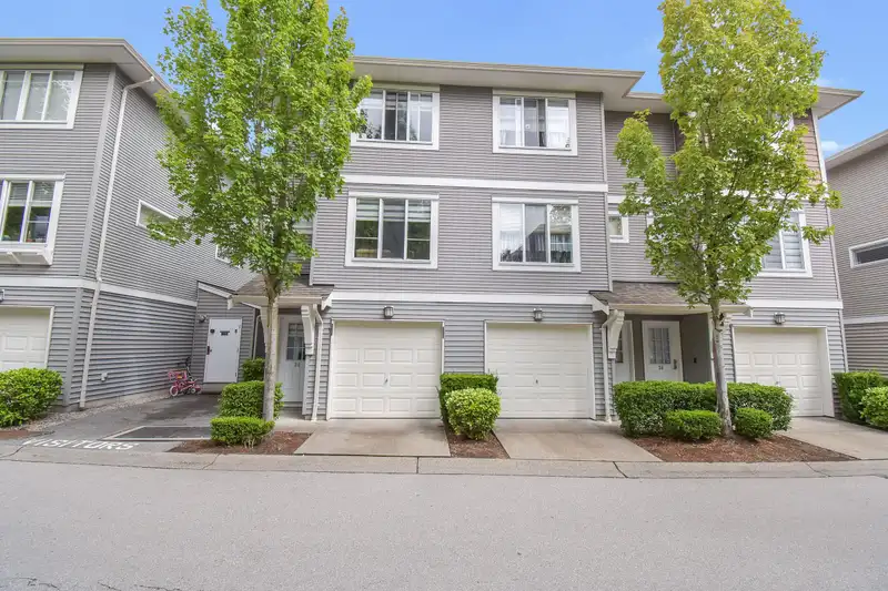 36 15155 62A AVENUE - photo 1 of 31