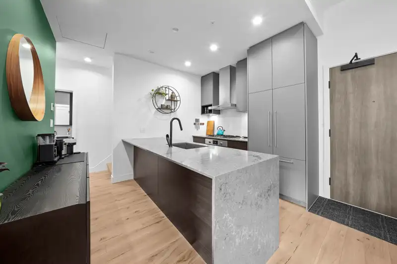 629 55 KLAHANIE DRIVE - photo 4 of 40