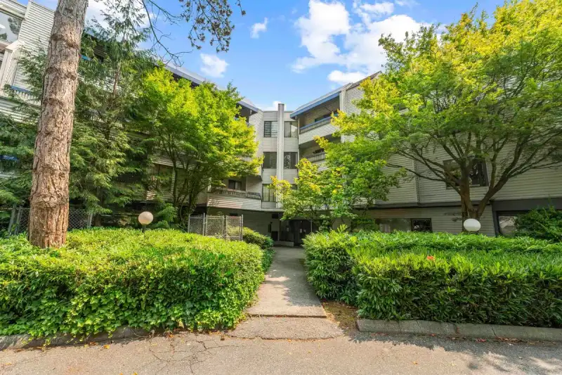 302 5800 COONEY ROAD - photo 1 of 20