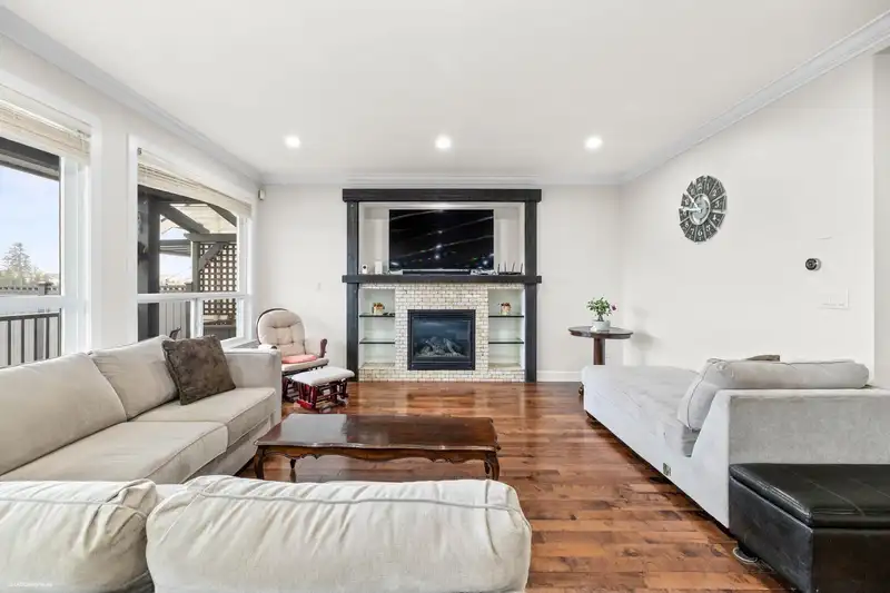 8151 211 STREET - photo 3 of 25