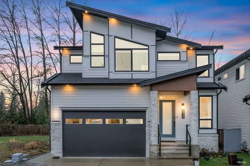 10509 MCVEETY STREET - photo 2 of 40