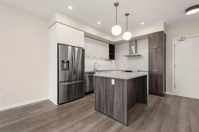 B407 20087 68 AVENUE - photo 3 of 25