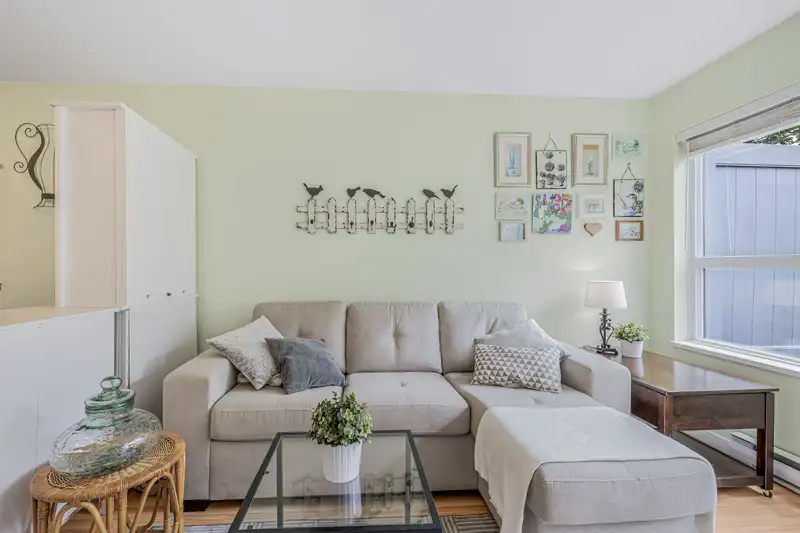 102 9668 148 STREET - photo 2 of 37