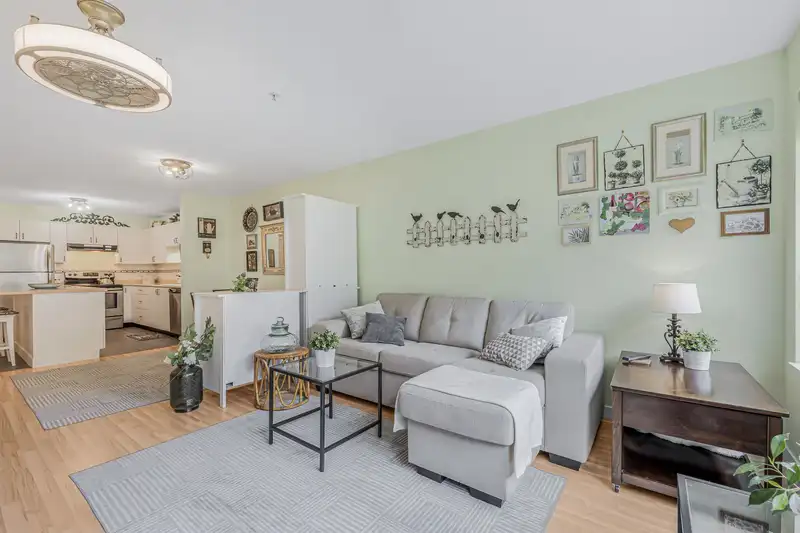 102 9668 148 STREET - photo 3 of 37