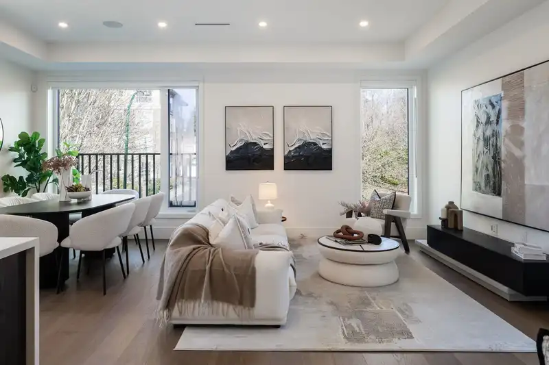 1 950 W 57TH AVENUE - photo 4 of 17