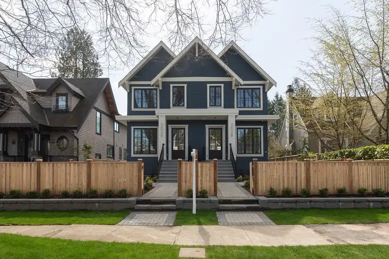 3026 W 32ND AVENUE - photo 1 of 40