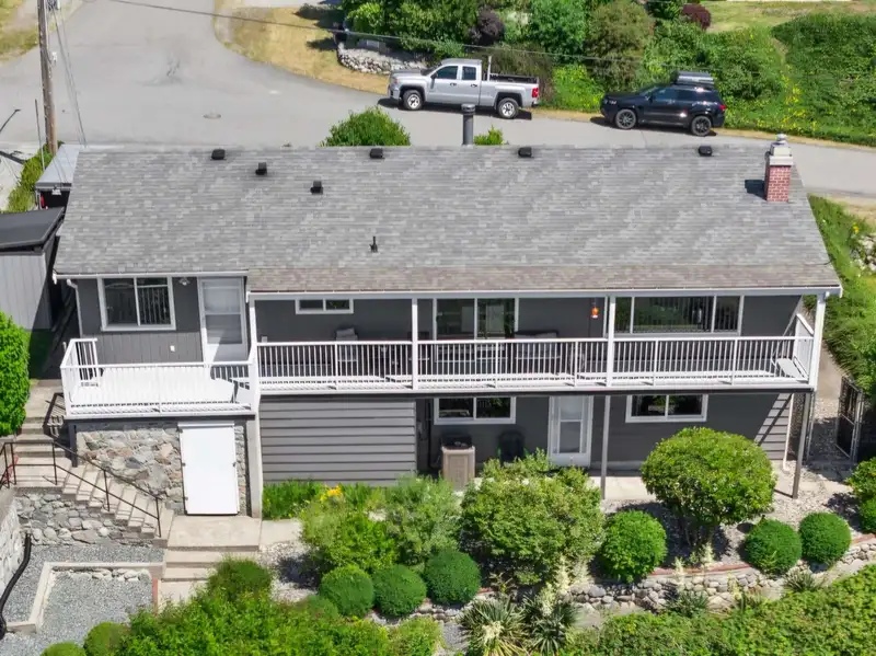 33580 5TH AVENUE - photo 1 of 40