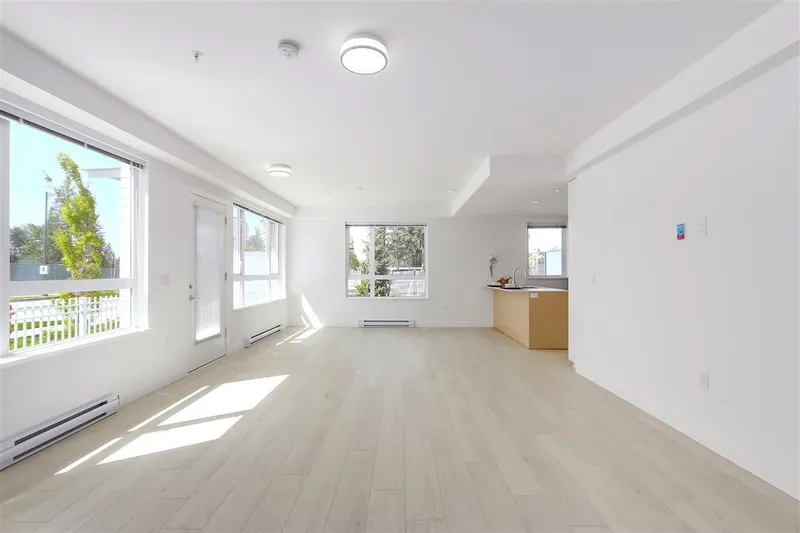 TH1 13963 105 BOULEVARD - photo 3 of 18