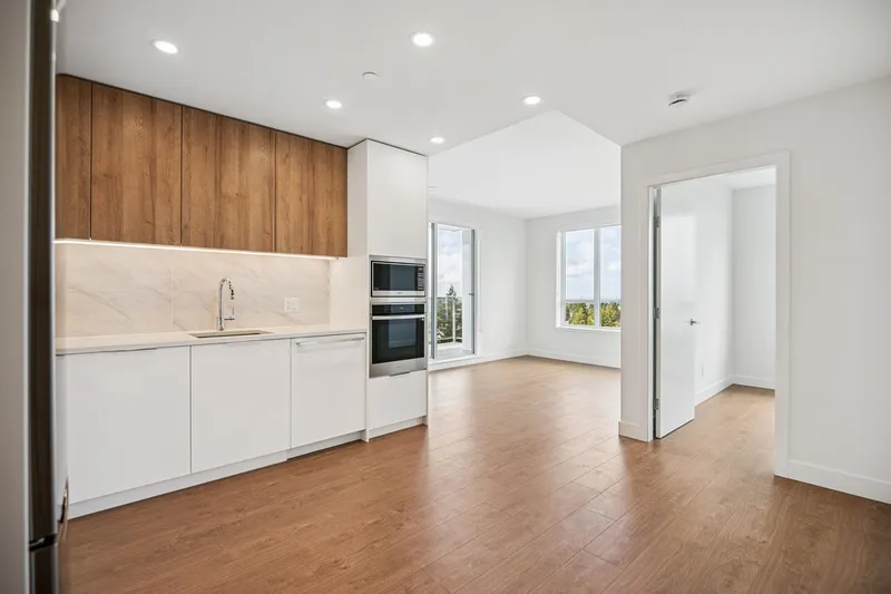 1507 13387 OLD YALE ROAD - photo 1 of 25