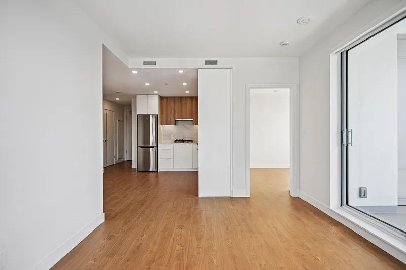 1507 13387 OLD YALE ROAD - photo 4 of 25