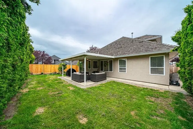 5298 ST ANDREWS PLACE - photo 2 of 26