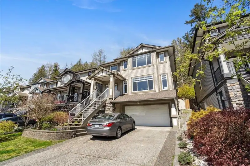 23657 111A AVENUE - photo 1 of 26