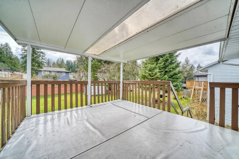 11866 98 AVENUE - photo 2 of 25