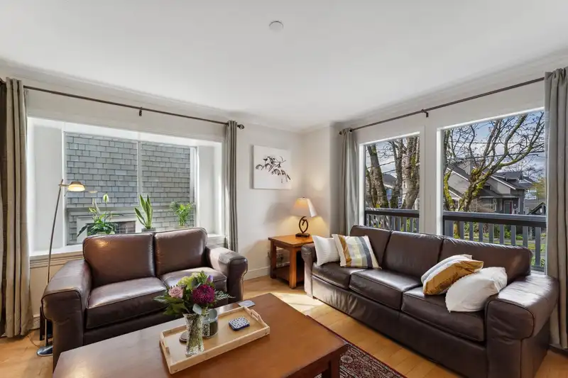 46 W 13TH AVENUE - photo 3 of 22