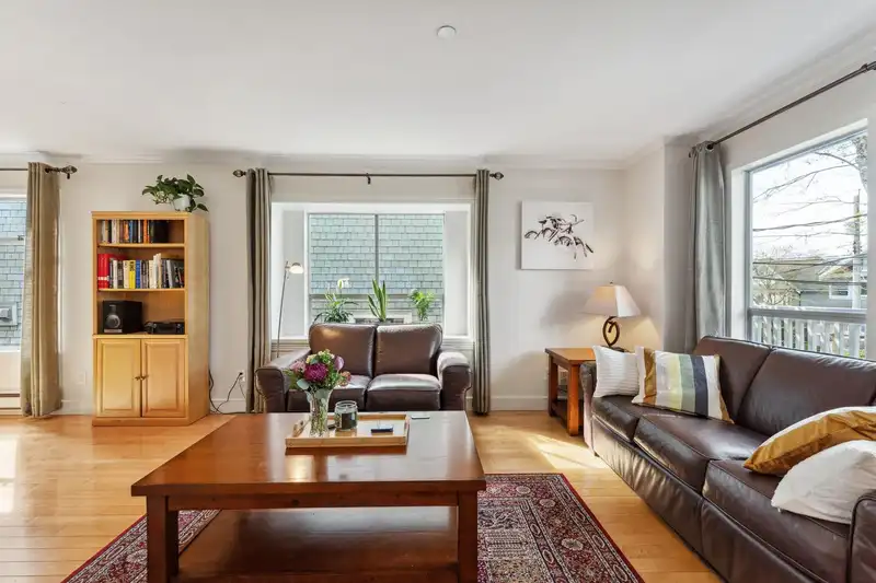46 W 13TH AVENUE - photo 4 of 22