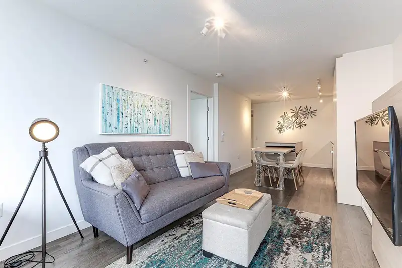 1606 988 QUAYSIDE DRIVE - photo 2 of 31
