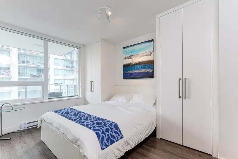 1606 988 QUAYSIDE DRIVE - photo 3 of 31