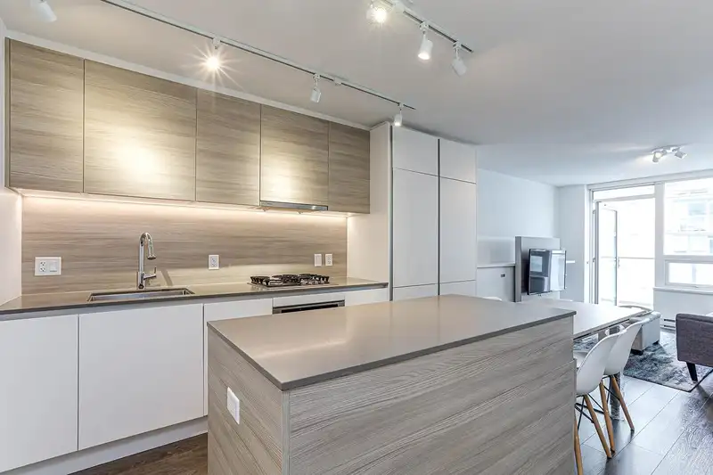 1606 988 QUAYSIDE DRIVE - photo 4 of 31