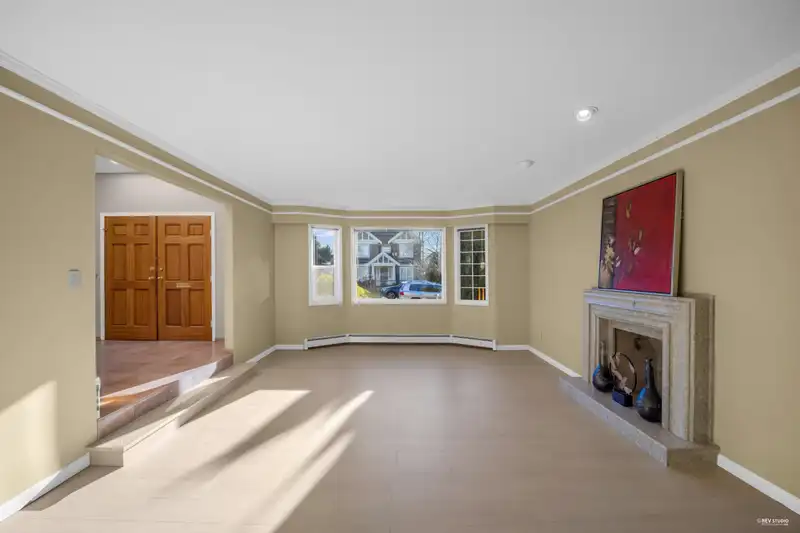 2445 W 19TH AVENUE - photo 3 of 27