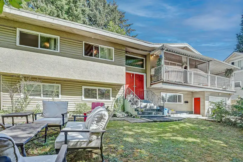 1825 BRUNETTE AVENUE - photo 1 of 30