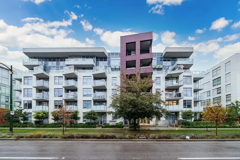 402 5033 CAMBIE STREET - photo 1 of 14