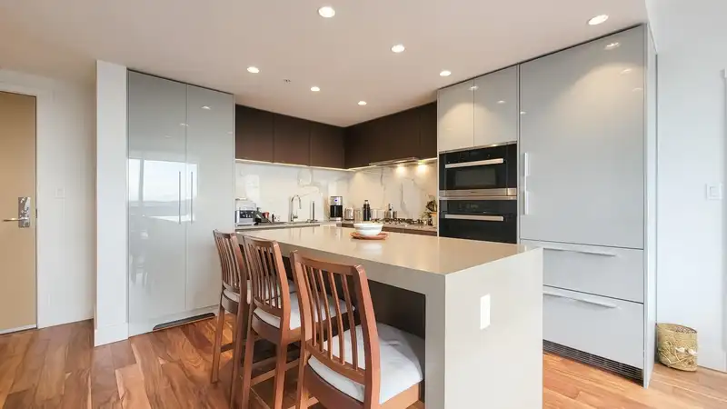 1302 1632 LIONS GATE LANE - photo 3 of 35