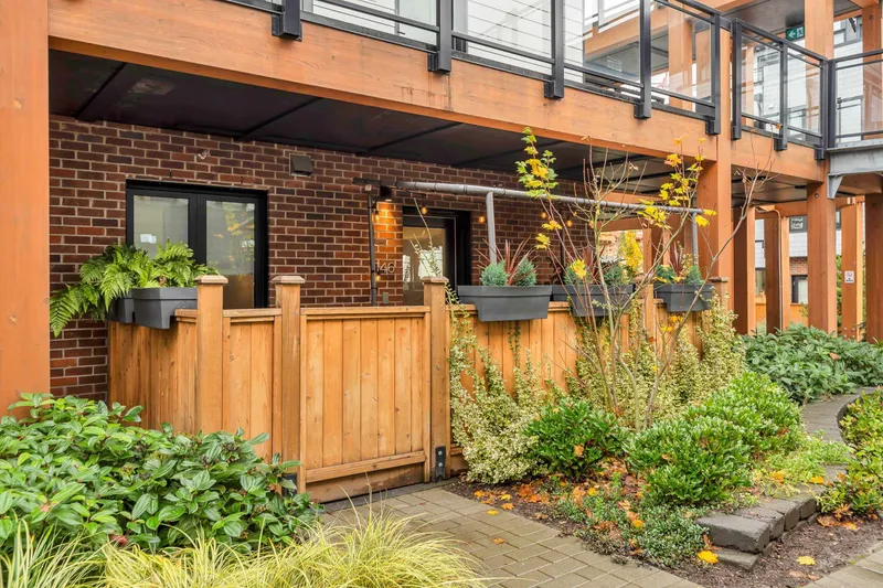 146 545 E 2ND STREET - photo 4 of 25