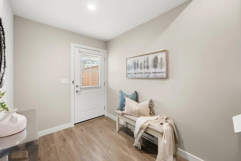 12 7169 208A STREET - photo 4 of 25