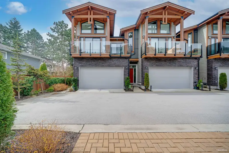 8 1454 162B STREET - photo 2 of 25