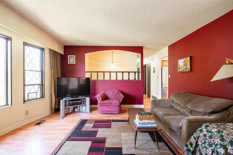 11132 PITMAN PLACE - photo 4 of 35