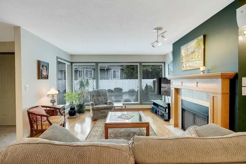 17 16180 86 AVENUE - photo 3 of 38