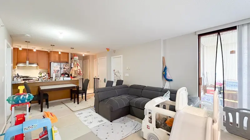 2105 7088 SALISBURY AVENUE - photo 2 of 19