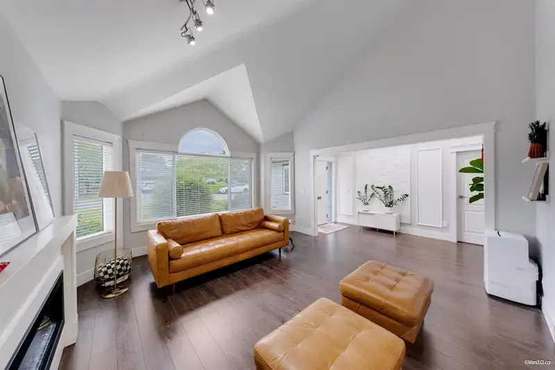 6288 CRESCENT PLACE - photo 1 of 37