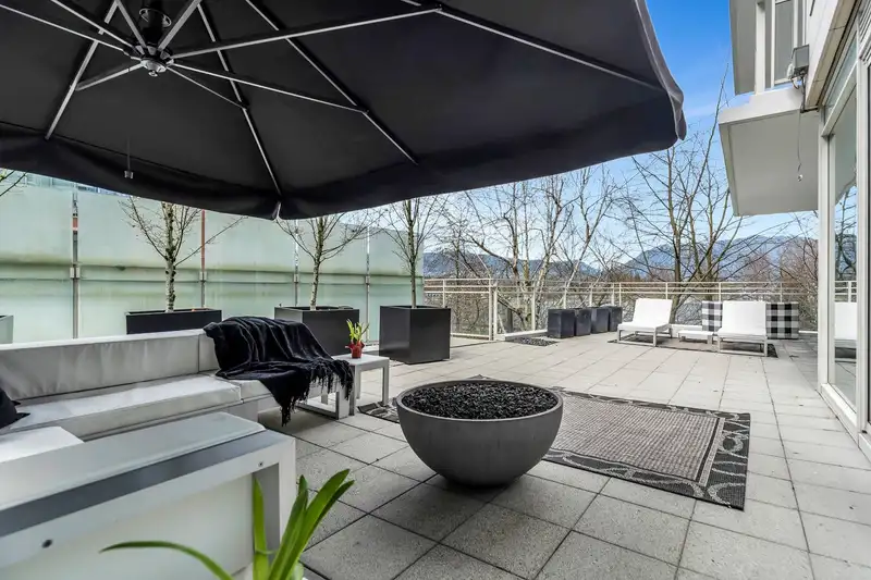 101 1139 W CORDOVA STREET - photo 2 of 40