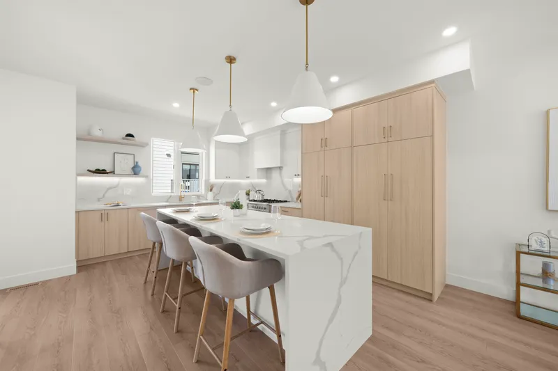 60 16358 90 AVENUE - photo 3 of 25