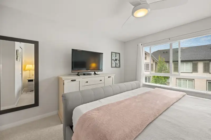 31 30930 WESTRIDGE PLACE - photo 3 of 40