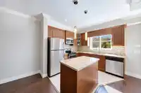 203A 7159 STRIDE AVENUE - thumbnail 2