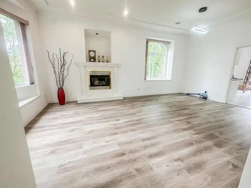 2505 CHARLES STREET - photo 2 of 17